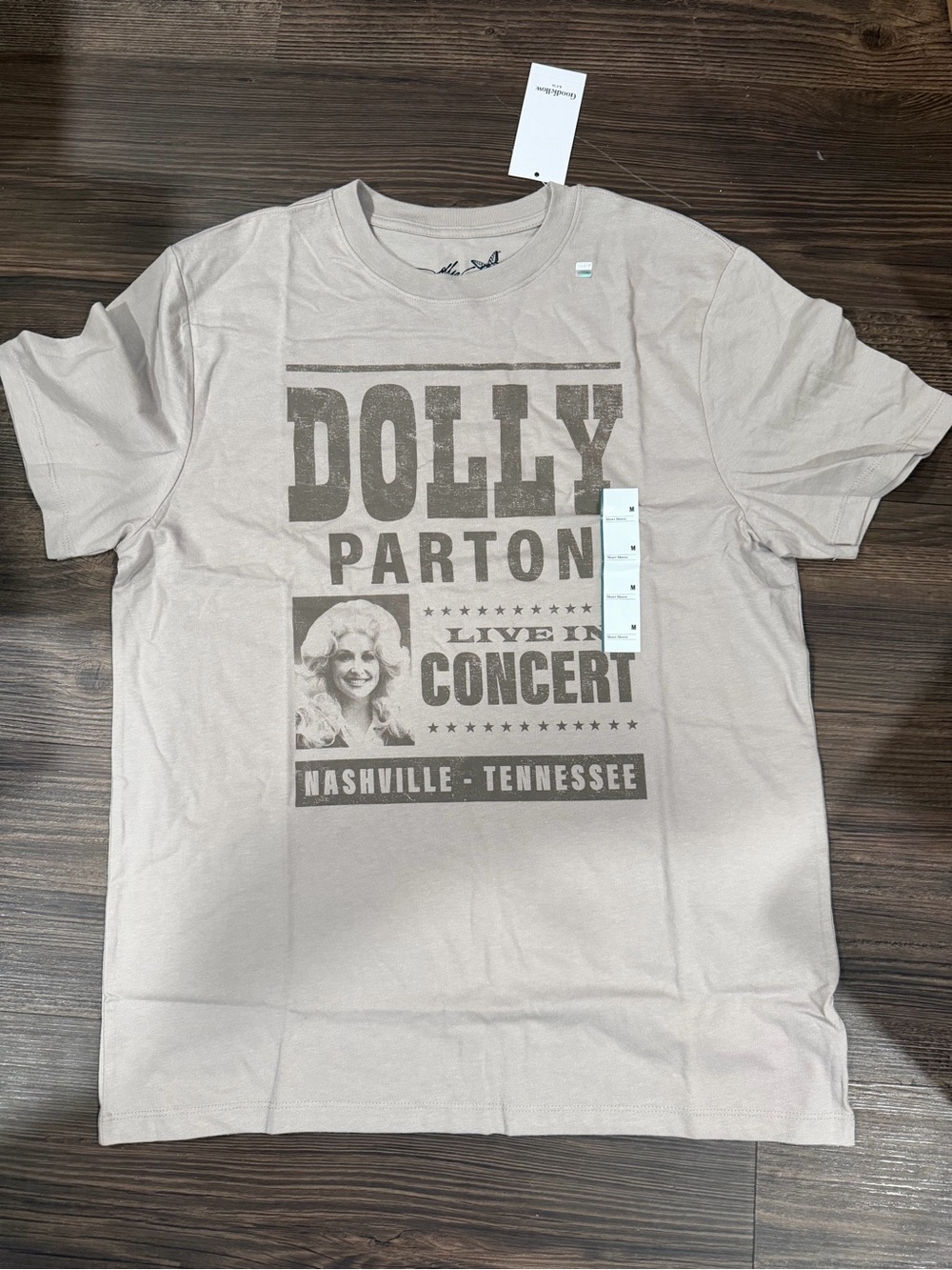 Dolly Parton Graphic Concert Tee Men’s Medium Goodfellow